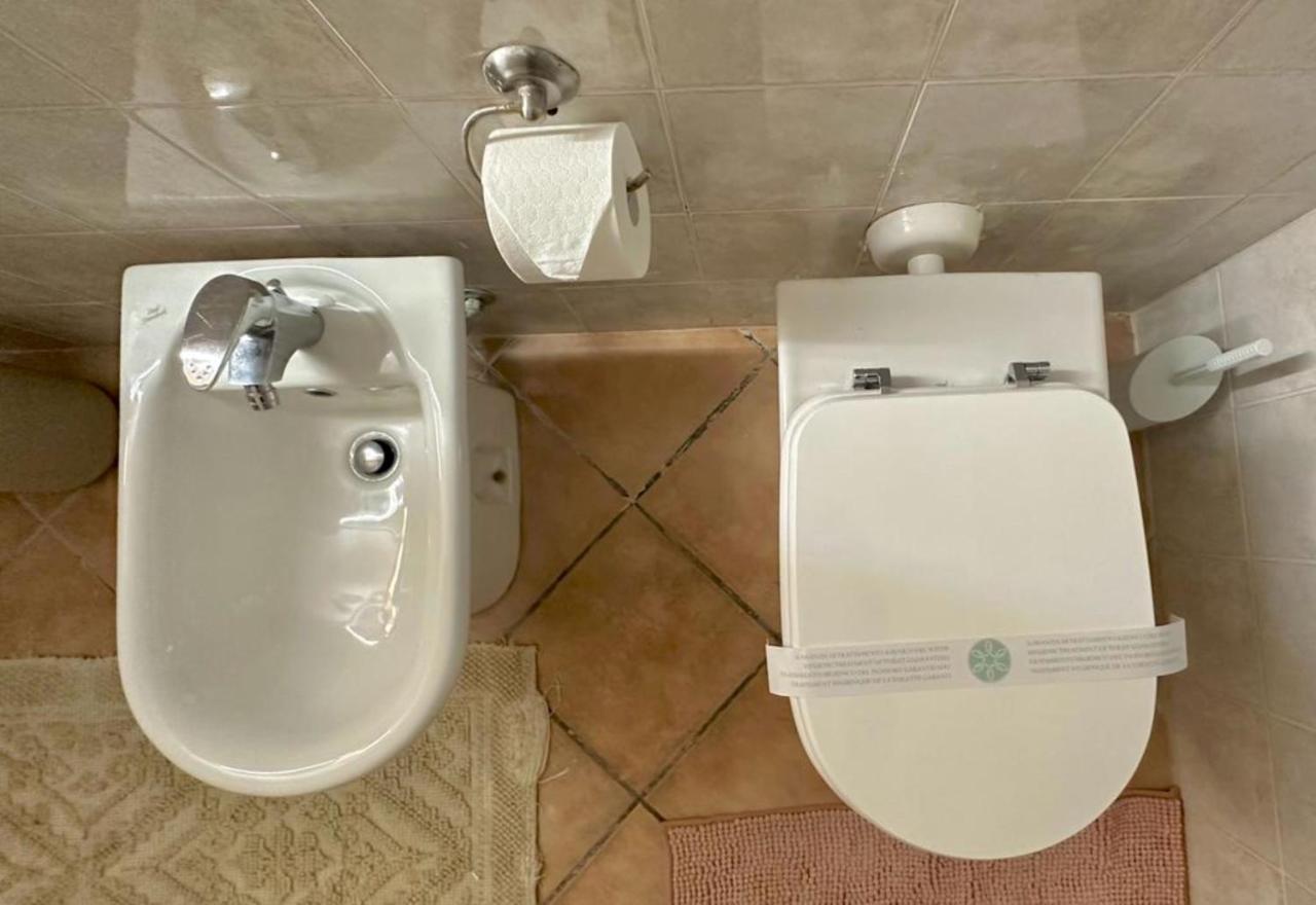 Apartamento La Casa Di Filippo Quercianella Exterior foto