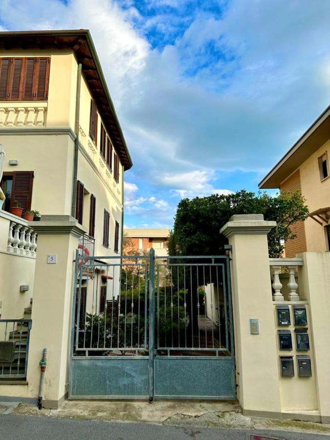 Apartamento La Casa Di Filippo Quercianella Exterior foto